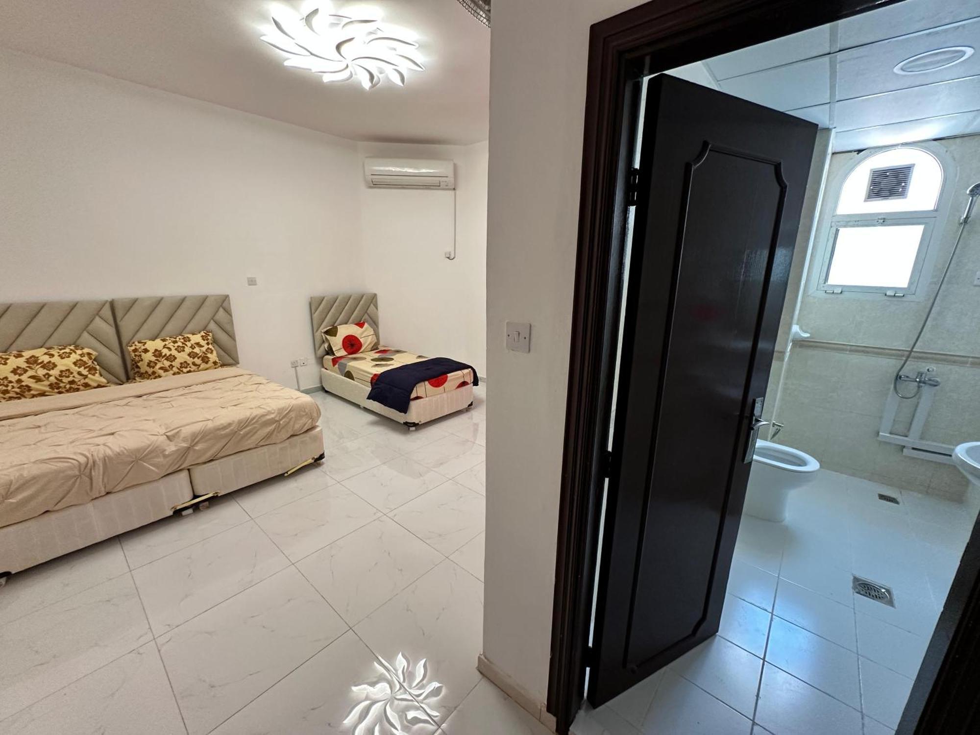 International Abu-Dhabi Hostel Villa 아부다비 외부 사진