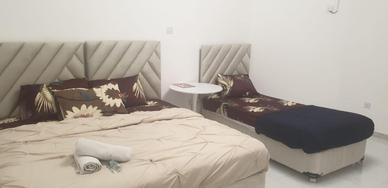 International Abu-Dhabi Hostel Villa 아부다비 외부 사진